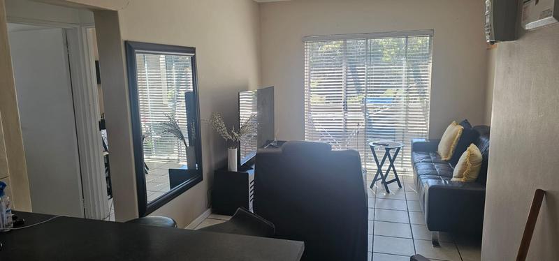 2 Bedroom Property for Sale in Thornton Western Cape